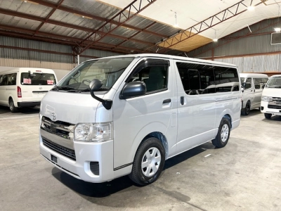 2020 Toyota Hiace **GL PACKAGE** $4000 REDUCED $$ REMOVABLE SEATS