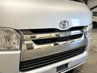 2020 Toyota Hiace **GL PACKAGE** $4000 REDUCED $$ REMOVABLE SEATS