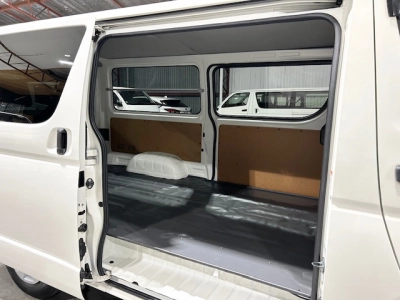 2019 Toyota Hiace LWB ** $3800 Reduced ** SALE END 08/04 **