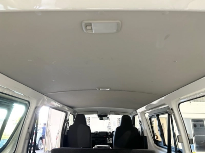 2021 Toyota Hiace Facelift Model =4X4= 6 Seater - Parking Sensors 