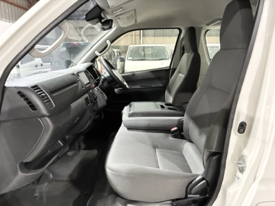 2020 Toyota Hiace MID YEAR SUPER SALE *REAR AIRCON / 6 Seaters*