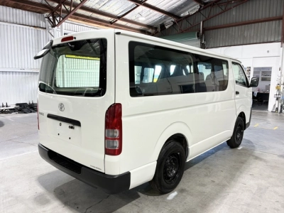 2019 Toyota Hiace 4X4 