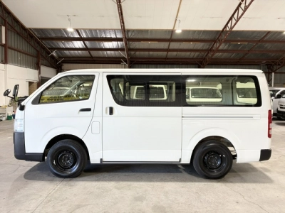 2019 Toyota Hiace 4X4 