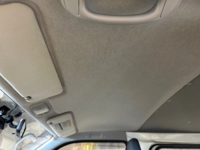 2015 Toyota Hiace = 4x4 = 3L Diesel 