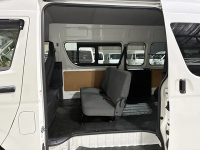2021 Toyota Hiace 4X4 *SUPER LWB (JUMBO)* DUAL AIRBAGS / 6 SEATER
