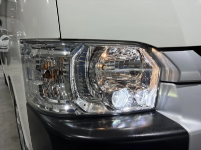 2021 Toyota Hiace 4X4 *SUPER LWB (JUMBO)* DUAL AIRBAGS / 6 SEATER