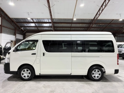 2021 Toyota Hiace 4X4 *SUPER LWB (JUMBO)* DUAL AIRBAGS / 6 SEATER