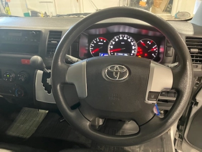 2019 TOYOTA HIACE +++ 4WD +++ DIESEL TURBO **$4000 REDUCED!!**