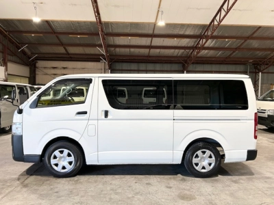 2020 Toyota Hiace LWB DIESEL TURBO