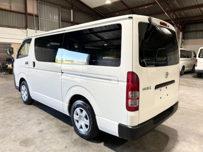 2020 Toyota Hiace LWB DIESEL TURBO