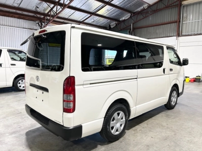 2020 Toyota Hiace LWB DIESEL TURBO