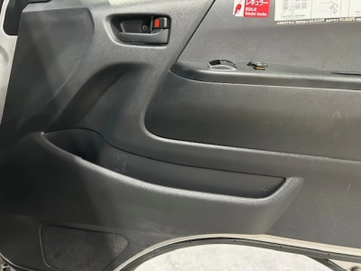 2018 Toyota Hiace = FULL OPTION = 6 SEATERS ** NEW YEAR SALE **