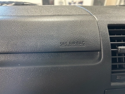 2018 Toyota Hiace ==FULL OPTION, 6 SEATERS==