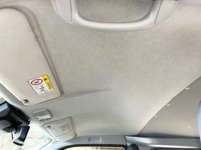 2018 Toyota Hiace ==FULL OPTION, 6 SEATERS==