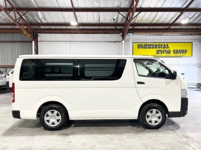 2018 Toyota Hiace = 4X4 = ONLY 123kms