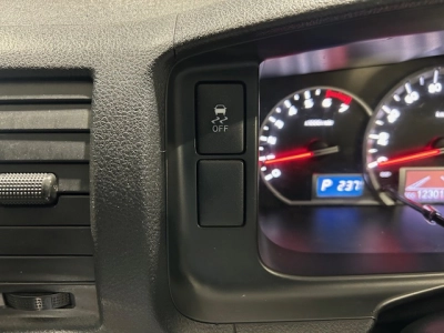 2018 Toyota Hiace *** $4200 REDUCED *** 6 SEATERS