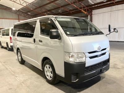 2018 Toyota Hiace LWB 2.8L DIESEL TURBO