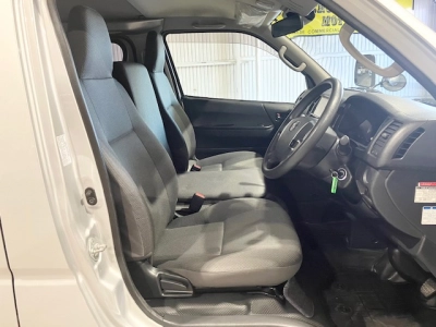 2018 Toyota Hiace 2.8L DIESEL TURBO ***WAS $35,495 NOW $31,495***