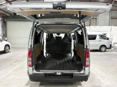 2021 Toyota Hiace Facelift Model =4X4= 6 SEATER