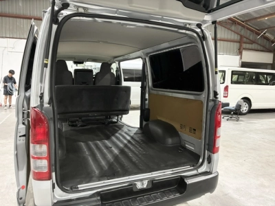 2021 Toyota Hiace Facelift Model =4X4= 6 SEATER