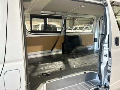 2019 Toyota Hiace =4X4= 6 Seaters $500DISCOUNTED FOR FUEL (1 WEEK ONLY)