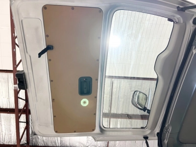 2019 Toyota Hiace =4X4= 6 Seaters $500DISCOUNTED FOR FUEL (1 WEEK ONLY)