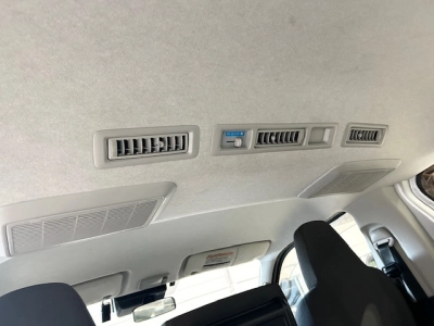 2019 Toyota Hiace =4X4= 6 Seaters $500DISCOUNTED FOR FUEL (1 WEEK ONLY)