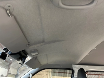 2020 Toyota Hiace =4X4= 6 Seaters 