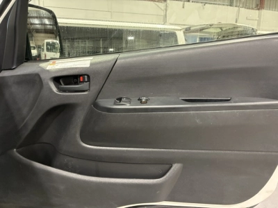 2017 Toyota Hiace =4X4= HIGHROOF ** CAMBELT DONE ** REAR AIRCON