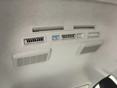 2017 Toyota Hiace =4X4= HIGHROOF ** CAMBELT DONE ** REAR AIRCON