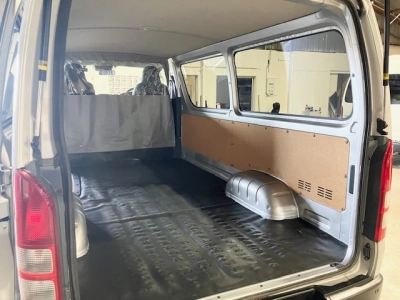 2020 Toyota Hiace Facelift Model =4x4= ON SALE NOW