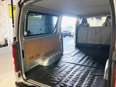 2020 Toyota Hiace Facelift Model =4x4= ON SALE NOW