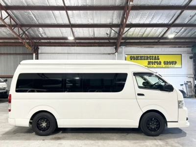 2017 Toyota Hiace 4X4 SUPER LONG WHEEL BASE_GL PACKAGE