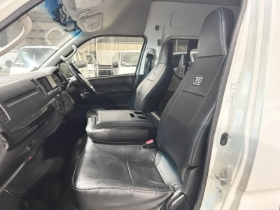 2017 Toyota Hiace 4X4 SUPER LONG WHEEL BASE _ GL PACKAGE