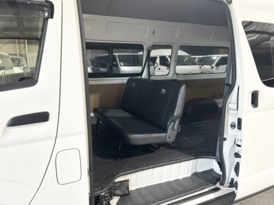 2017 Toyota Hiace 4X4 SUPER LONG WHEEL BASE _ GL PACKAGE
