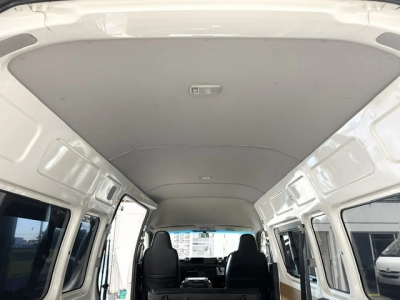 2017 Toyota Hiace 4X4 SUPER LONG WHEEL BASE _ GL PACKAGE