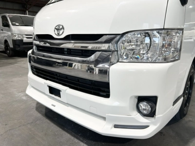 2017 Toyota Hiace 4X4 SUPER LONG WHEEL BASE_GL PACKAGE