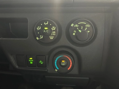 2020 Toyota Hiace GL PACKAGE =4X4= FULL OPTION 