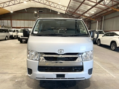 2020 Toyota Hiace GL PACKAGE =4X4= FULL OPTION 