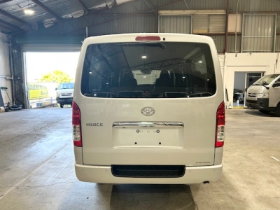 2020 Toyota Hiace GL PACKAGE =4X4= FULL OPTION 