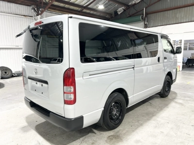 2018 Toyota Hiace =4X4= $1000 DISCOUNTED for Fuel