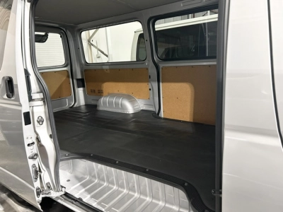 2018 Toyota Hiace =4X4= $1000 DISCOUNTED for Fuel