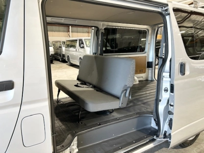 2021 Toyota Hiace Facelift Model 4X4 4X4 4X4 =ROOFRACK=