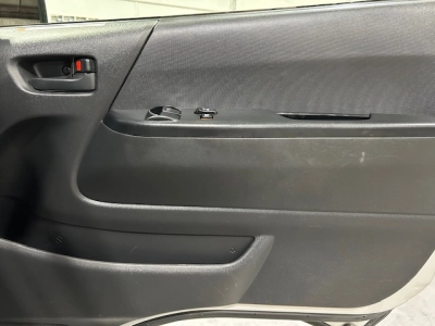 2021 Toyota Hiace Facelift Model 4X4 4X4 4X4 =ROOFRACK=