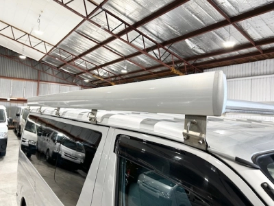 2021 Toyota Hiace Facelift Model 4X4 4X4 4X4 =ROOFRACK=