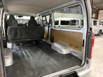 2018 Toyota Hiace GLPACKAGE =2WD= DUAL AIRBAGS / 6 SEATER