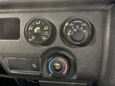 2018 Toyota Hiace GLPACKAGE =2WD= DUAL AIRBAGS / 6 SEATER