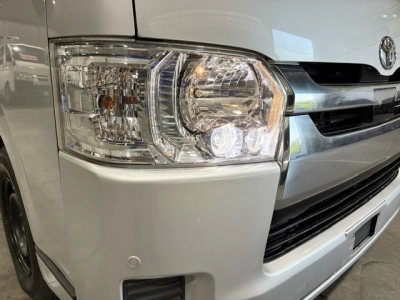 2018 Toyota Hiace GLPACKAGE =2WD= DUAL AIRBAGS / 6 SEATER
