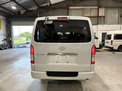 2018 Toyota Hiace GLPACKAGE =2WD= DUAL AIRBAGS / 6 SEATER