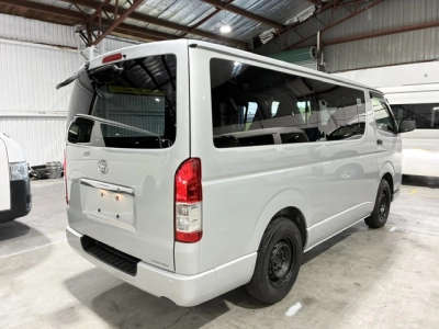 2018 Toyota Hiace GLPACKAGE =2WD= DUAL AIRBAGS / 6 SEATER